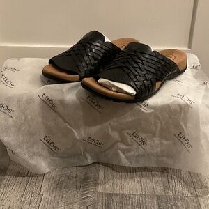 Taos Footwear Black Woven Sandals
